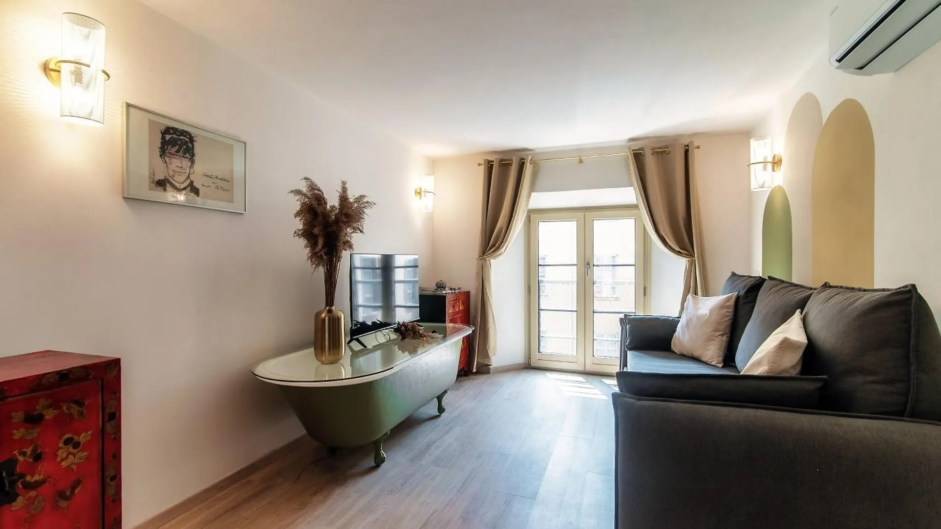 Vanity Flat - The House Of Travelers Como